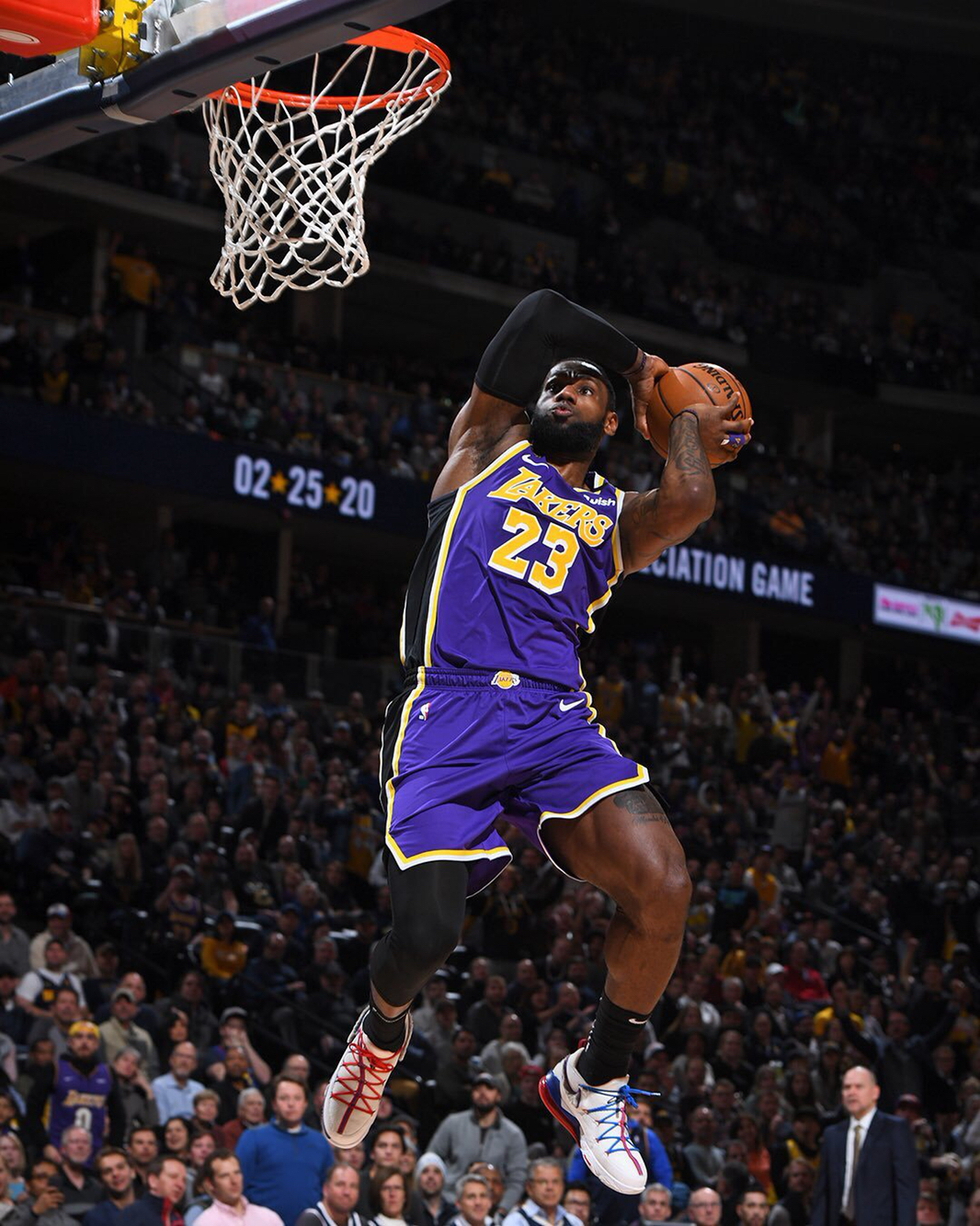 使它在搜索 使它在搜索