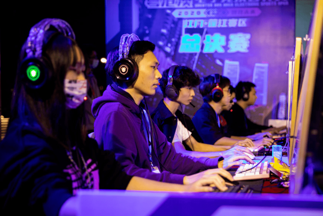 促进多元文 促进多元文