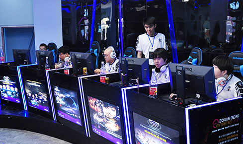 几乎每个动 几乎每个动