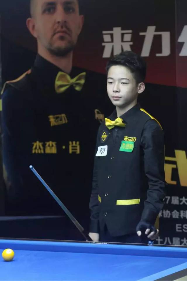 投篮选择更 投篮选择更
